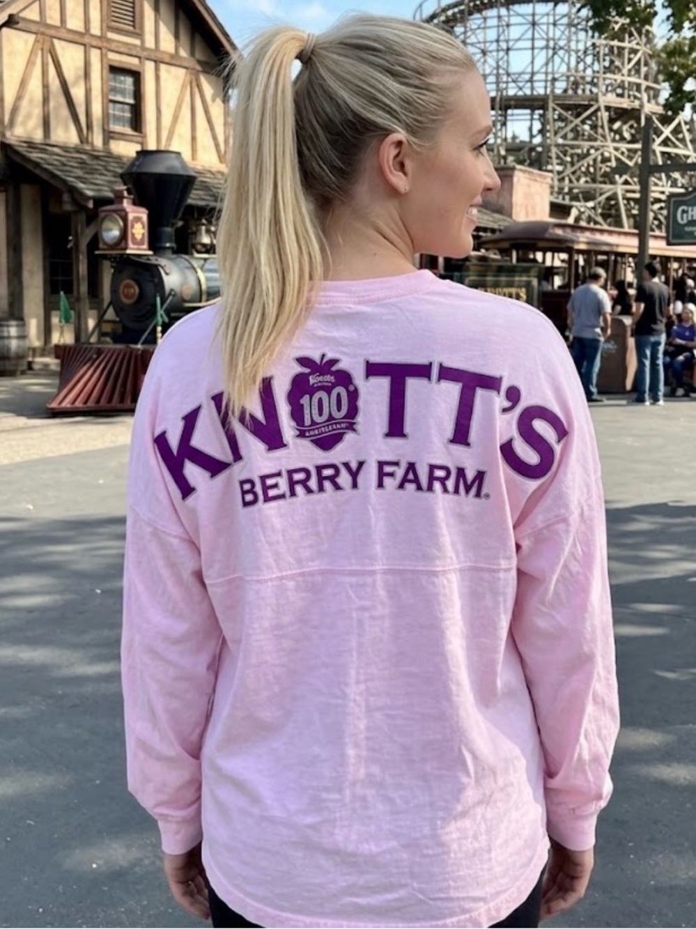 Knott's Berry Farm 100th Anniversary Spirit Jersey in Pink and Purple - Size XL